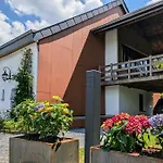 Gites-clairiere-ardenne 度假居 Louftémont