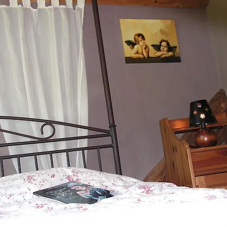 Holiday home Gites-clairiere-ardenne *